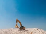Large Excavator 45 Ton - Image 3